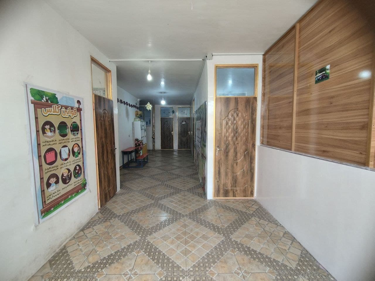 دبستان و پیش دبستان پسرانه و دخترانه مهر مادر
